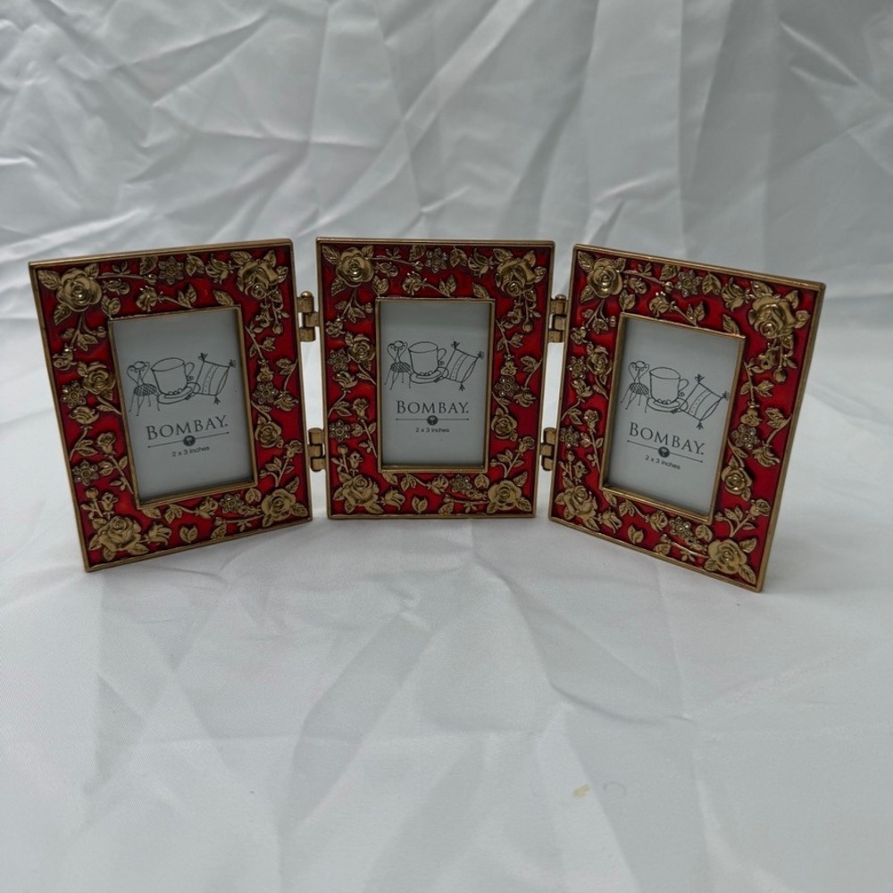 Bombay Company Red Gold Rose Floral Hinged Triptych Triple Picture Frame‎ 2x3